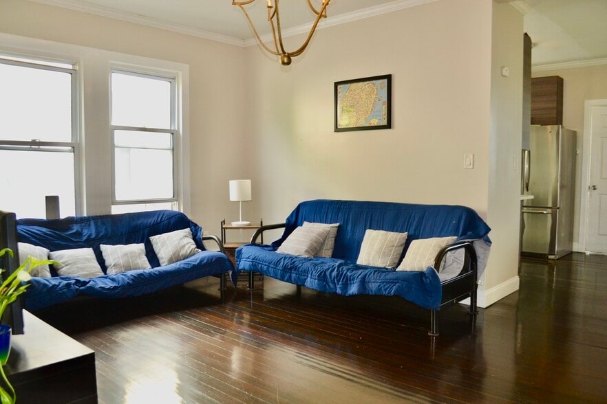 More Photos Of 237 Highland Ave, Somerville Storefront Retail Residential For Sale