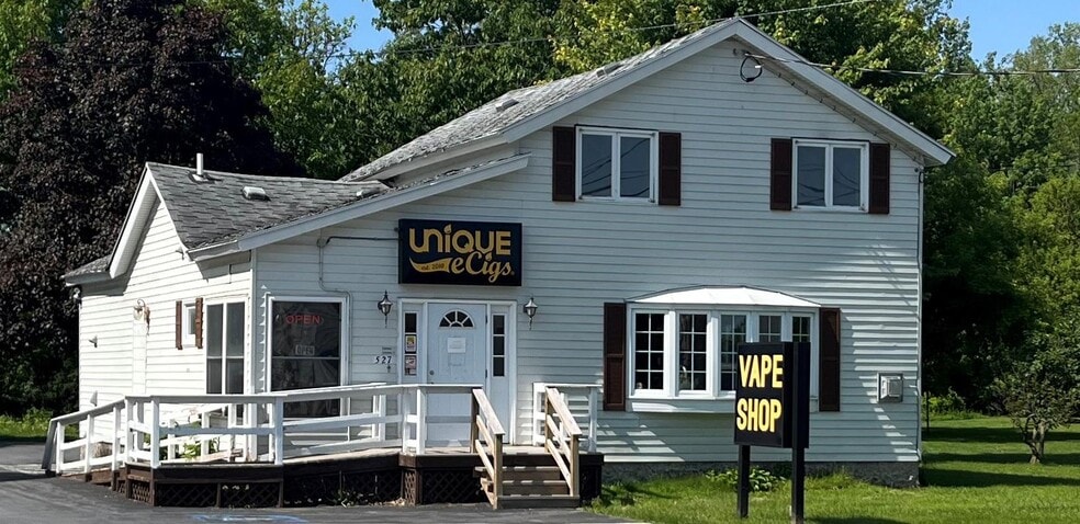 Primary Photo Of 527 Coffeen St, Watertown General Retail For Sale