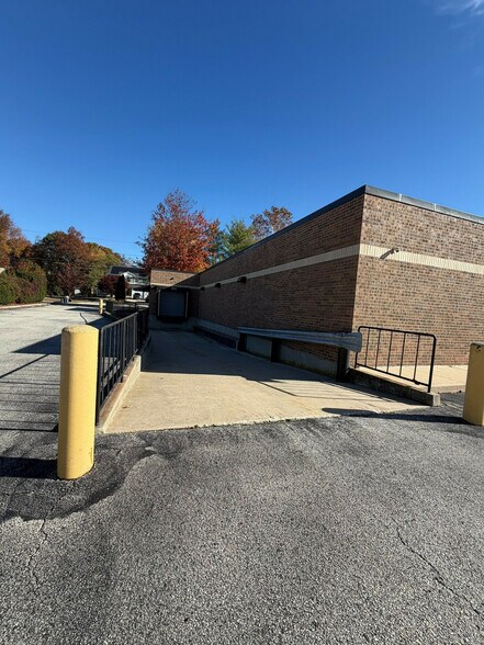 More Photos Of 471 Route 38 W, Maple Shade Township Freestanding For Lease