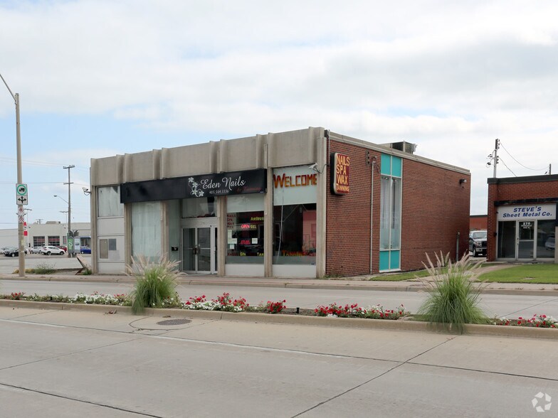 More Photos Of 274-276 Parkdale Ave N, Hamilton General Retail For Sale