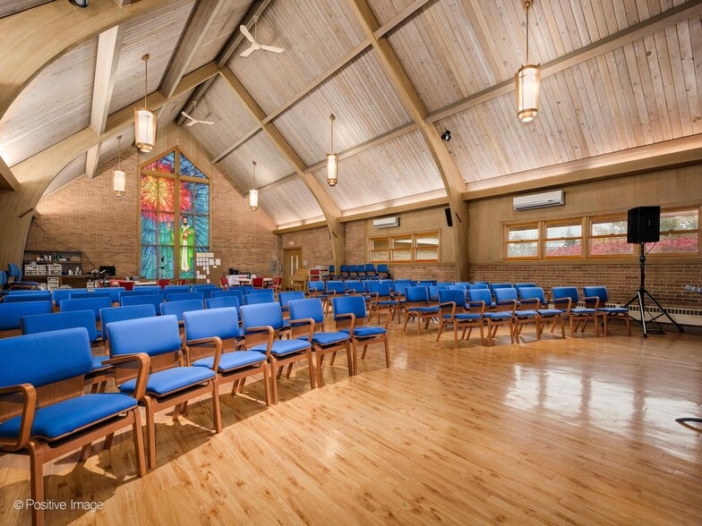 More Photos Of 9000 Kildare Ave, Skokie Specialty For Sale