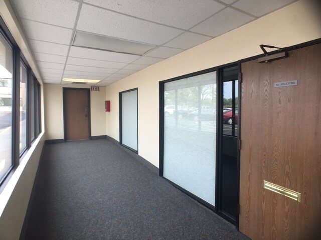 More Photos Of 2200 E 104th Ave, Thornton Office For Lease
