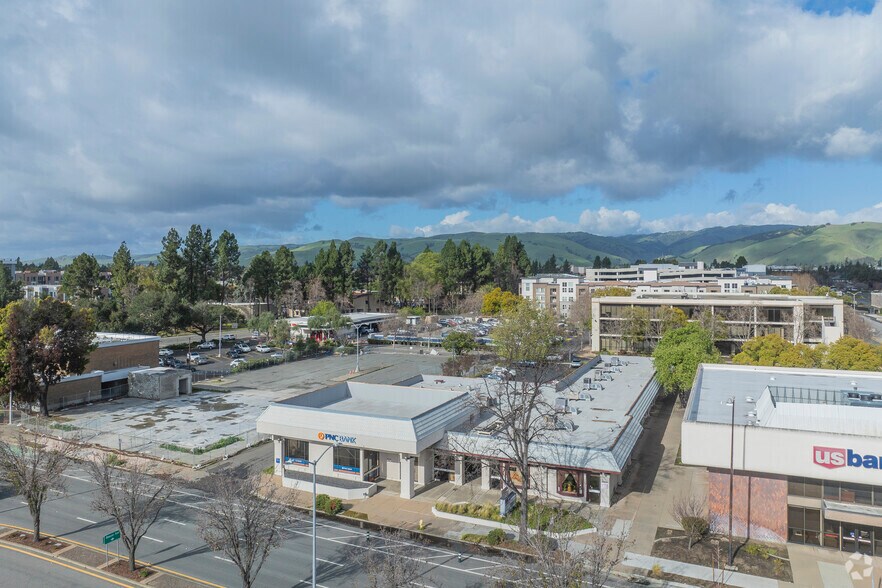 More Photos Of 39350-39374 Fremont Blvd, Fremont Office For Lease