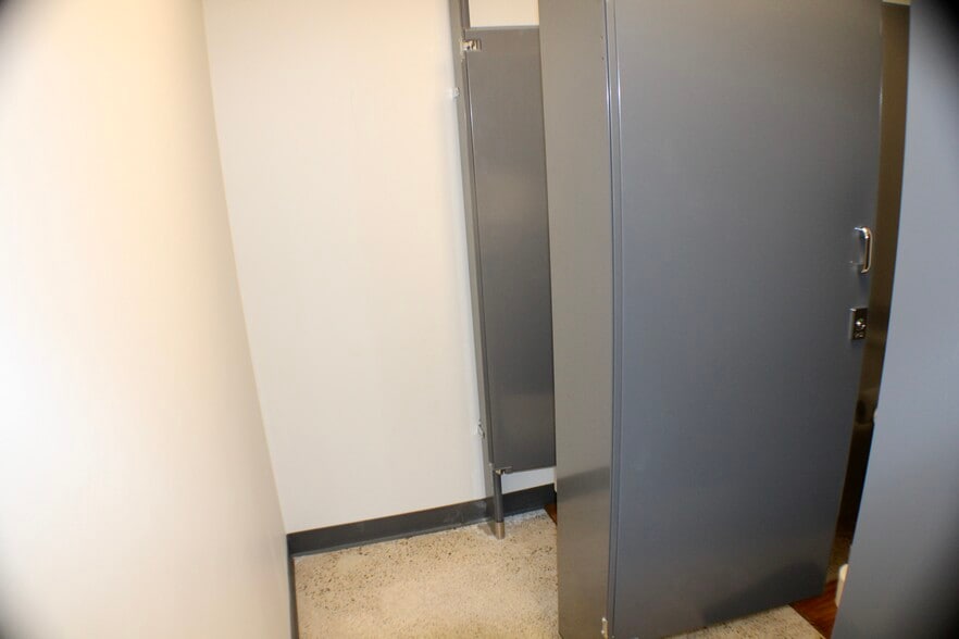 More Photos Of 4265 E Lucas Dr, Beaumont Religious Facility For Sale