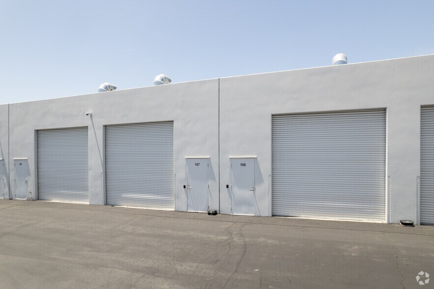 More Photos Of 26941 Cabot Rd, Laguna Hills Unknown For Lease