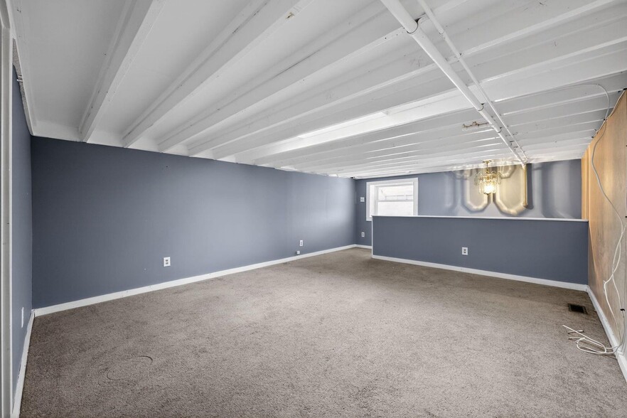 More Photos Of 7235-7241 Calumet Ave, Hammond Freestanding For Sale