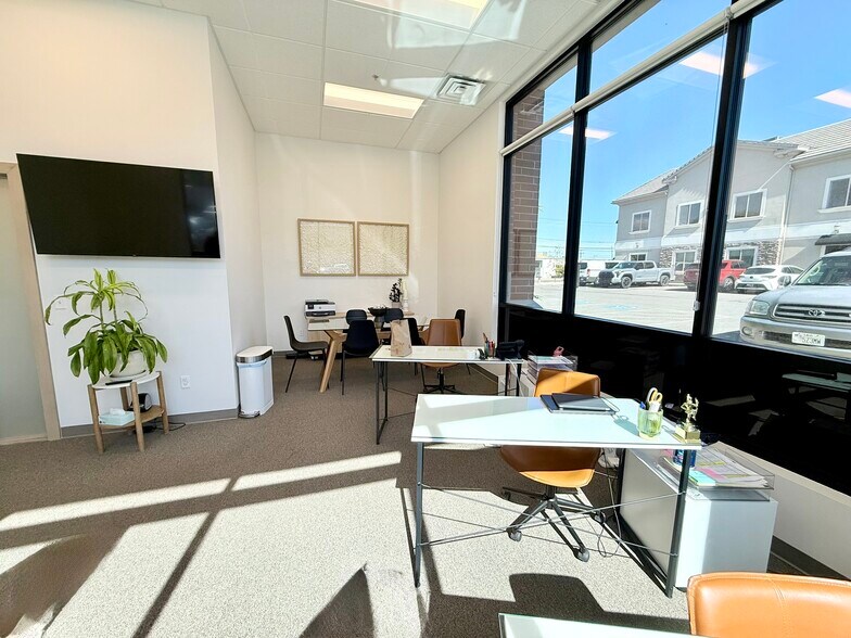 More Photos Of 12481 S Fort St, Draper Medical For Lease