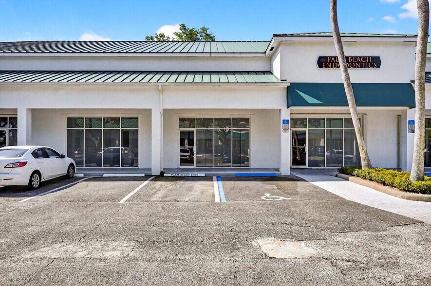 More Photos Of 658 W Indiantown Rd, Jupiter Medical For Lease