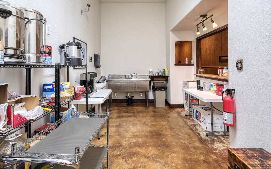 More Photos Of 48600 US-290 BUS, Hempstead Land For Sale