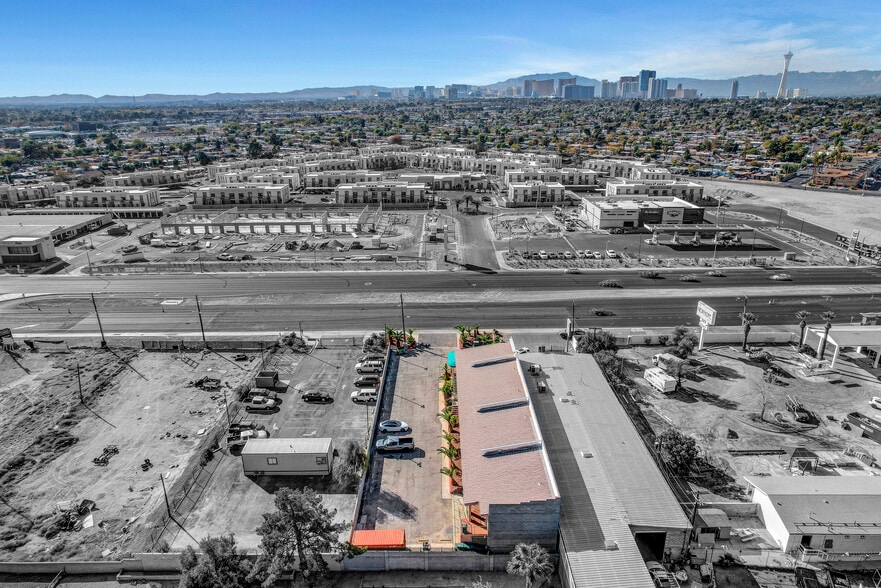 More Photos Of 2855 Fremont St, Las Vegas Hotel For Sale