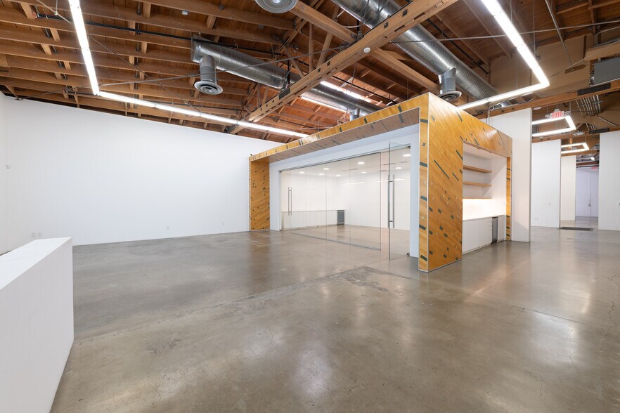 More Photos Of 6006 Washington Blvd, Culver City Loft Creative Space For Sale