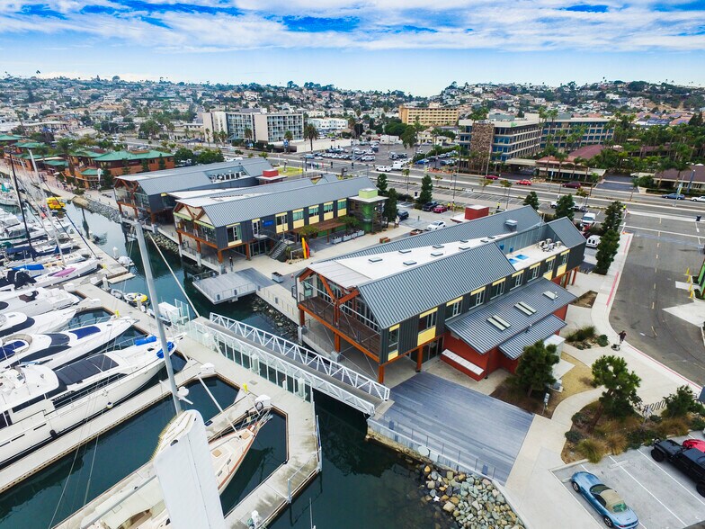 More Photos Of 4960 N Harbor Dr, San Diego Office For Lease