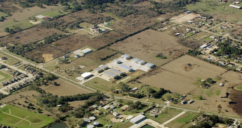 More Photos Of 16709 Telge Rd, Cypress Warehouse For Lease