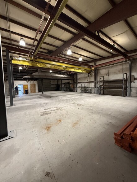 More Photos Of 5625 48th Dr NE, Marysville Manufacturing For Sale