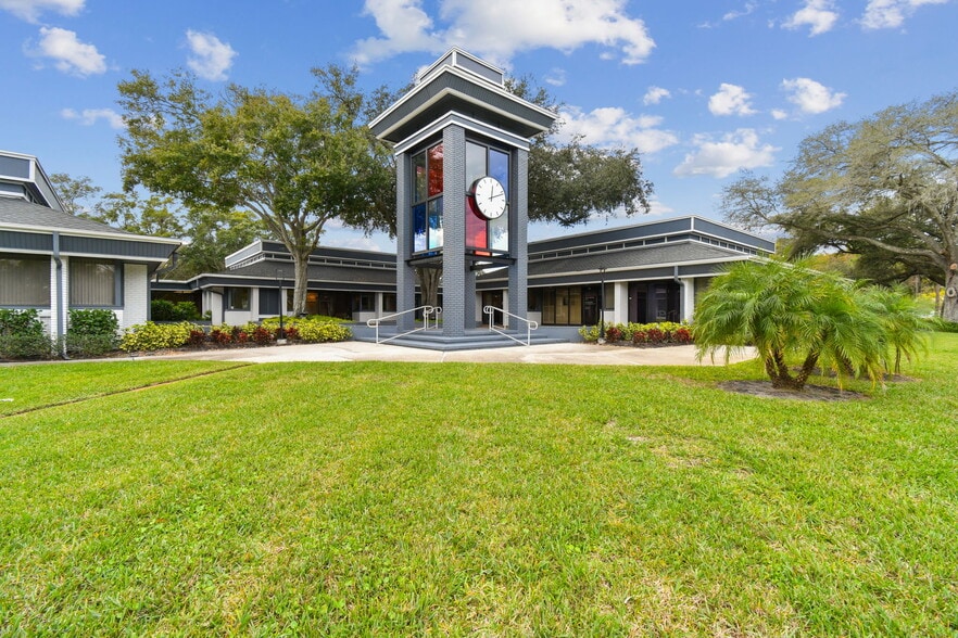 More Photos Of 3910 Northdale Blvd, Tampa Medical For Sale
