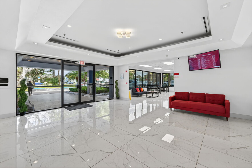More Photos Of 2950 W Cypress Creek Rd, Fort Lauderdale Office For Lease