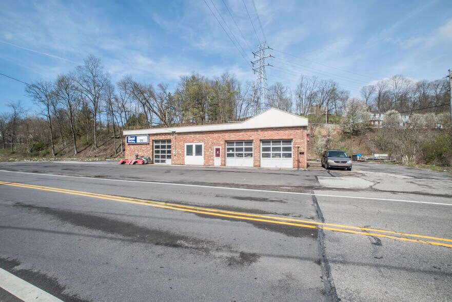 More Photos Of 6220 Library Rd, Bethel Park Auto Repair For Sale