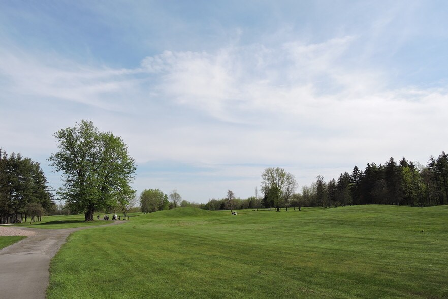 More Photos Of 6722 State Route 31, Cicero Golf Course Driving Range For Sale