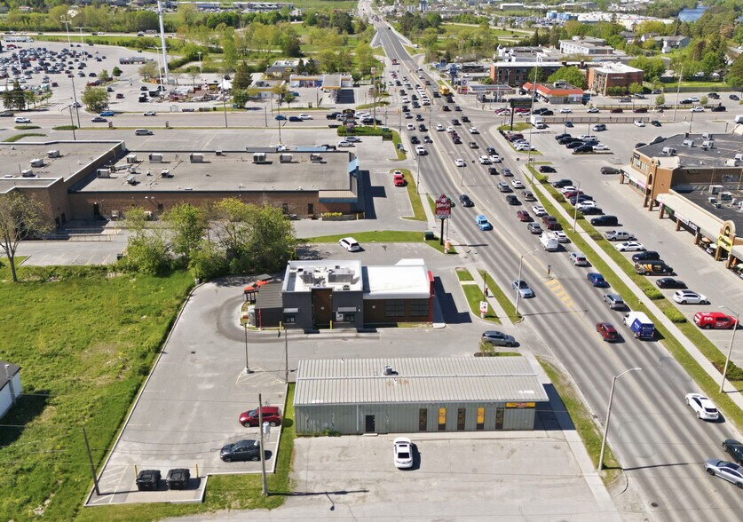 More Photos Of 350 N Front St, Belleville General Retail For Sale