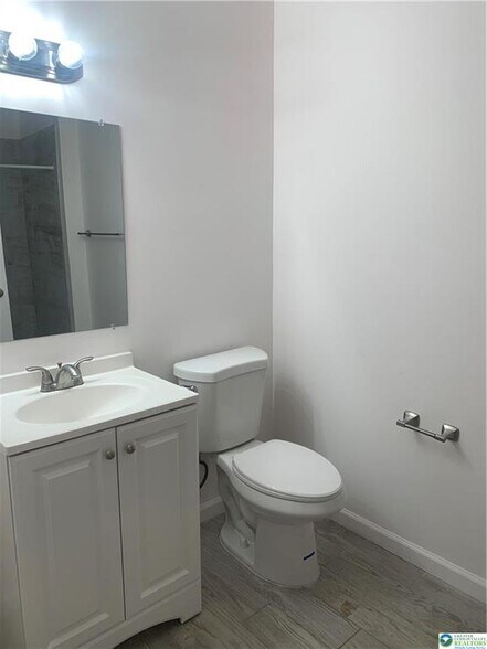 More Photos Of 1119 W Hamilton St, Allentown Office Residential For Lease
