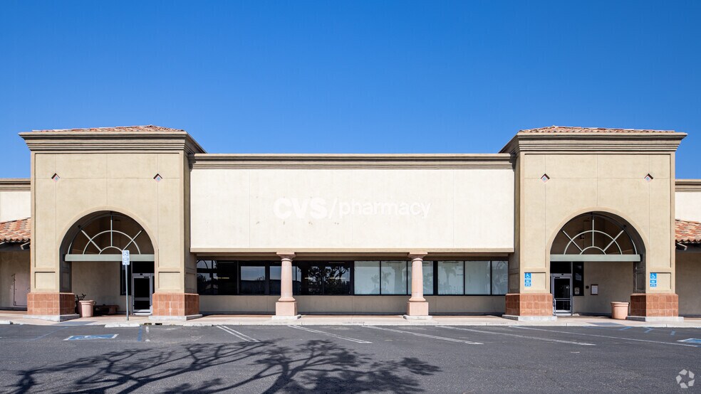 More Photos Of 5205-5295 Warner Ave, Huntington Beach Unknown For Lease