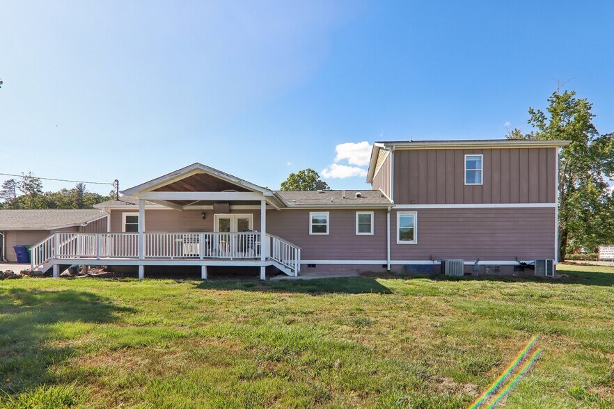 More Photos Of 1448 Cane Creek Rd, Fletcher Specialty For Sale