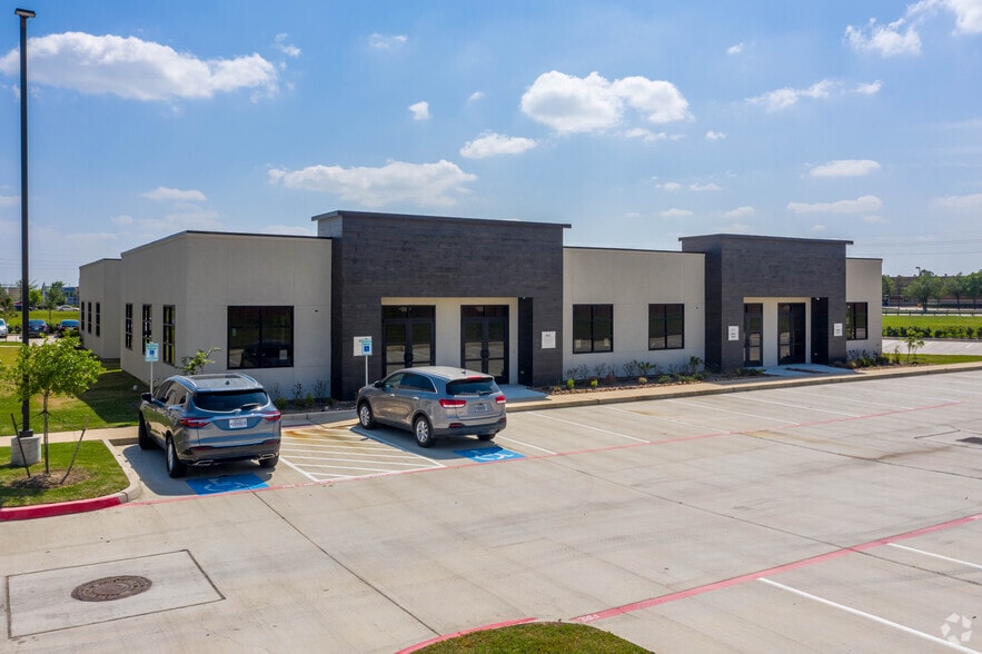 More Photos Of 8118 Fry Rd, Cypress Office For Sale