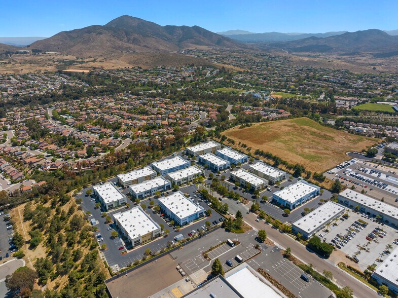 More Photos Of 2560-2566 Catamaran Way, Chula Vista Office For Lease