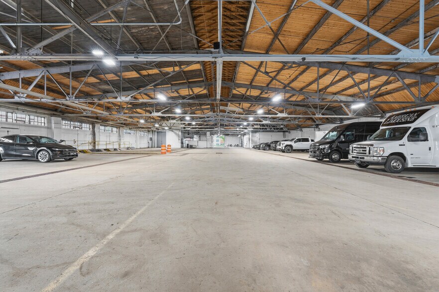 More Photos Of 701 Hiawatha Blvd E, Syracuse Warehouse For Lease