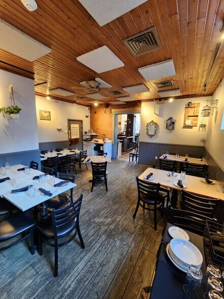 More Photos Of 234 Western Ave, Albany Restaurant For Sale