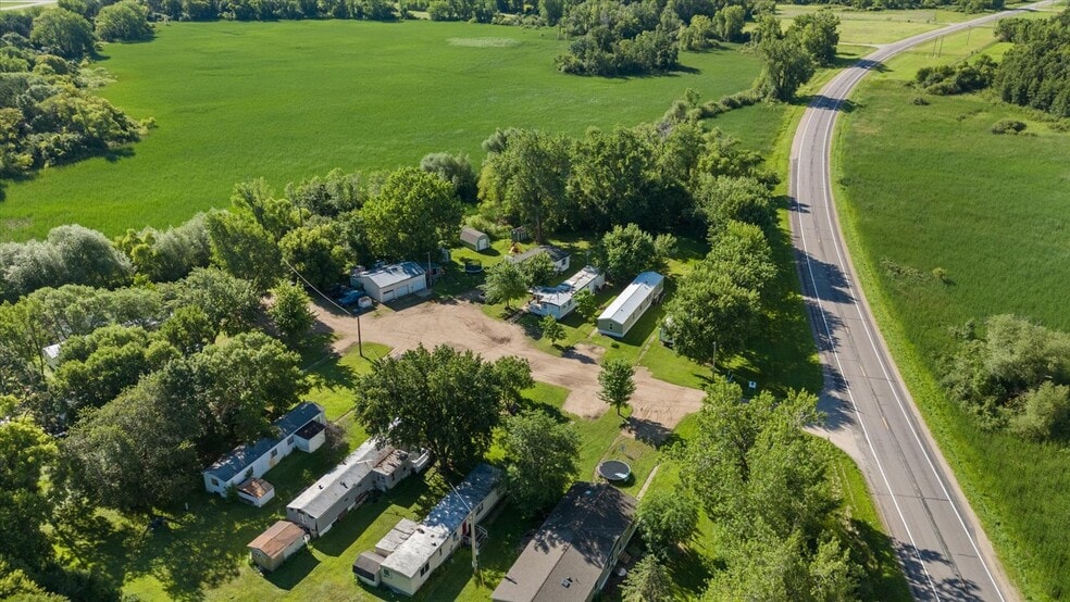 More Photos Of 23924 Minnesota Highway 22, Litchfield Manufactured Housing Mobile Home Park For Sale