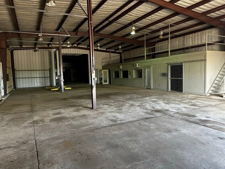More Photos Of 8000 W 6th Ave, Stillwater Industrial For Lease