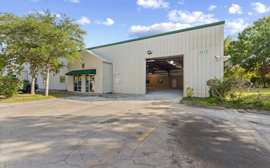 Primary Photo Of 4200 Dow Rd, Melbourne Unknown For Lease