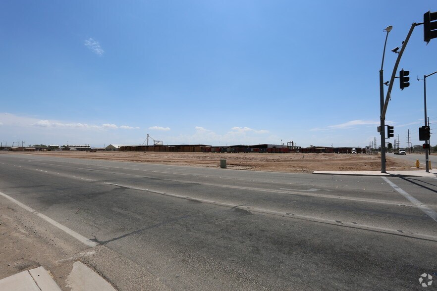 More Photos Of 1571 S Dogwood Rd, El Centro Land For Sale