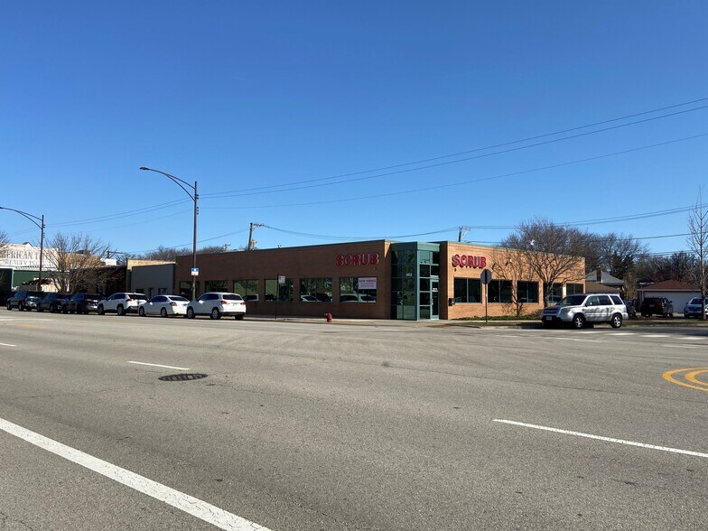 More Photos Of 6033 N Milwaukee Ave, Chicago Office For Sale