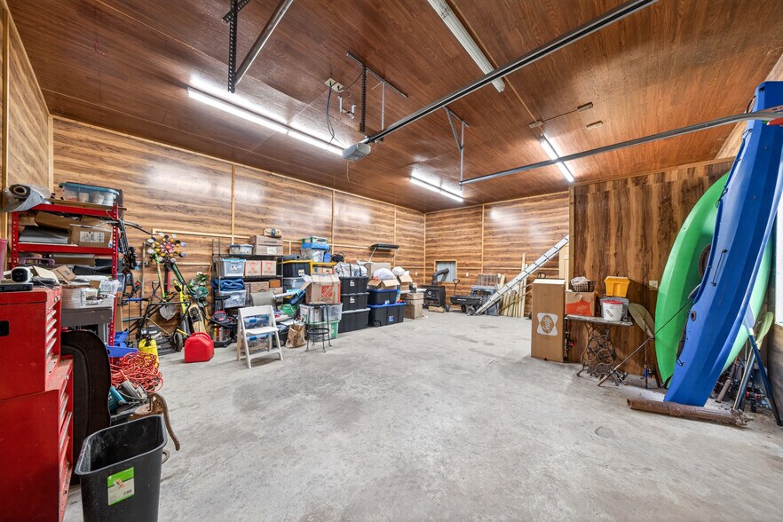More Photos Of 279 Siever Rd, Crossville Specialty For Sale