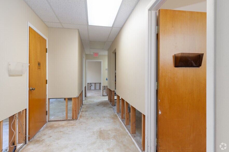 More Photos Of 500 N Washington Ave, Titusville Medical For Sale