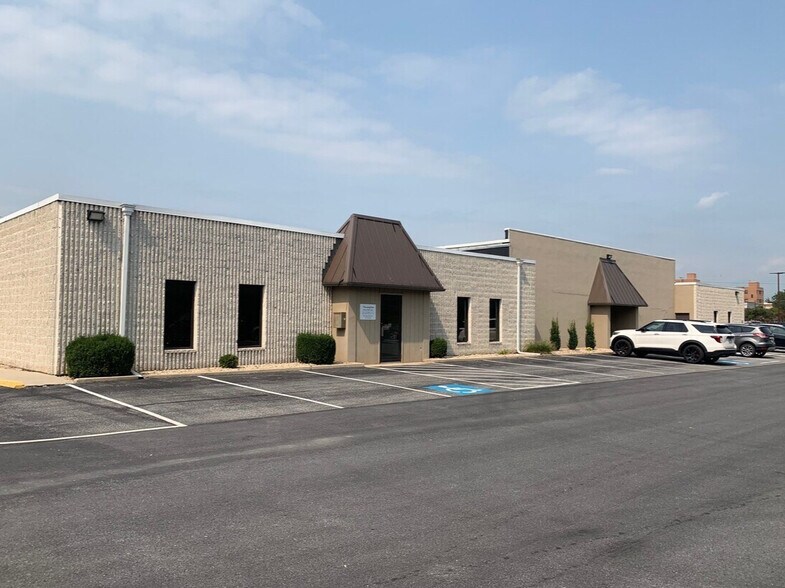 More Photos Of 144 S 8th St, Chambersburg Medical For Lease