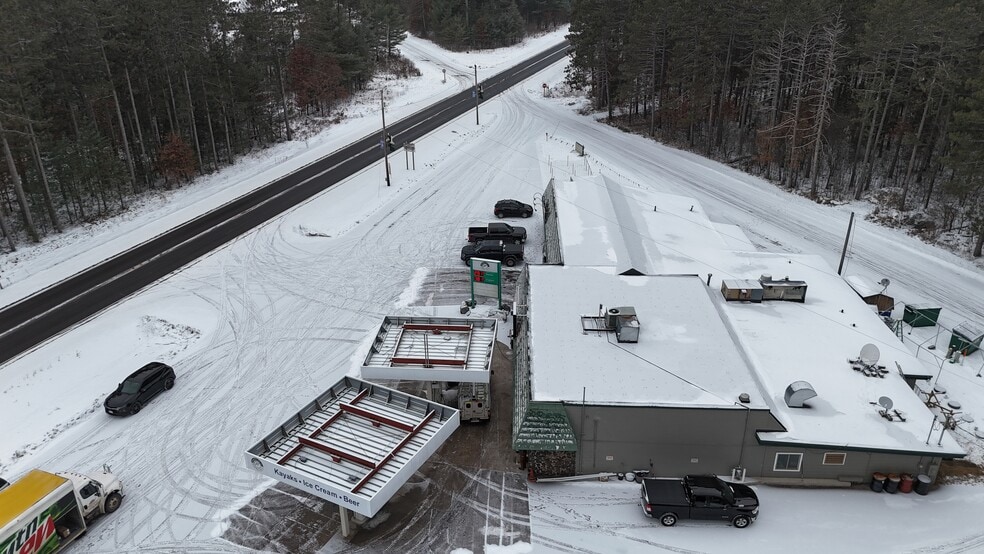 More Photos Of 5198 S US Highway 51, Manitowish Waters Service Station For Sale