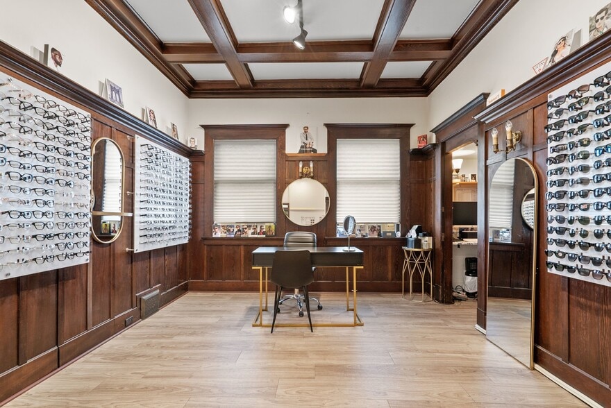 More Photos Of 217 E Lake Ave, Watsonville Office For Sale