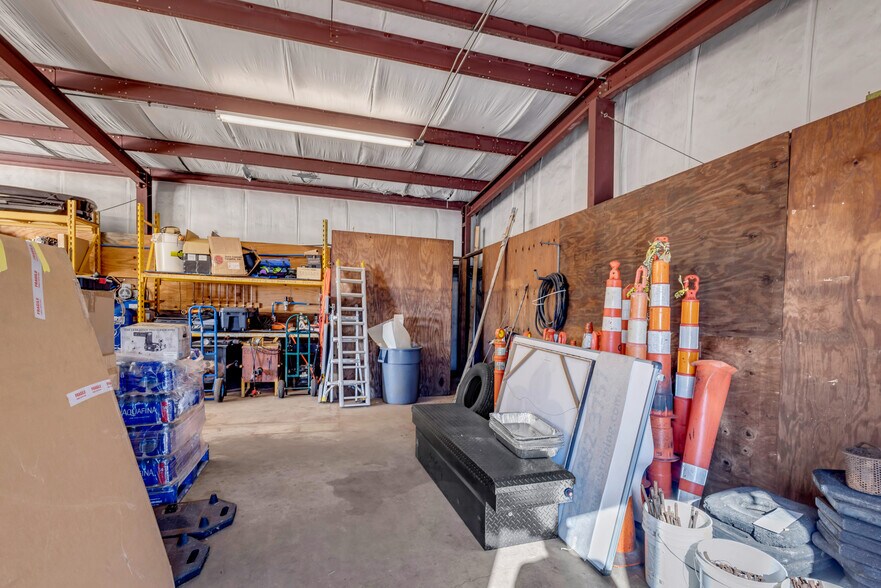 More Photos Of 10281 3rd Ave, D'Iberville Flex For Sale