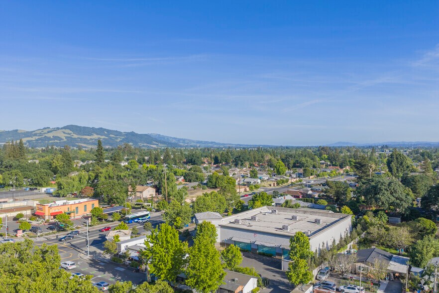 More Photos Of 937-955 Stony Point Rd, Santa Rosa Drugstore For Sale