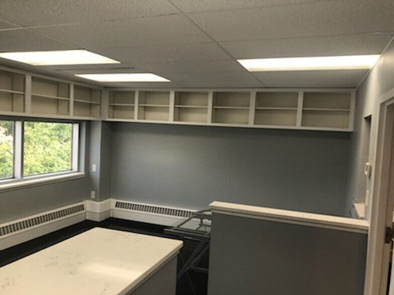 More Photos Of 6731 Ridge Rd, Parma Medical For Sale