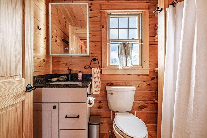 More Photos Of 232 Mountain Rd, West Bath Specialty For Sale
