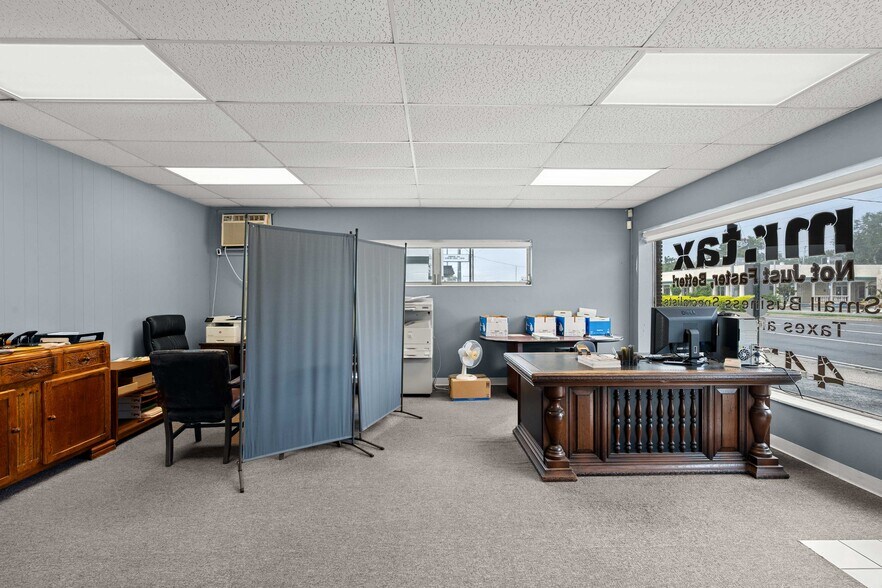 More Photos Of 1311 S Missouri Ave, Clearwater Freestanding For Sale