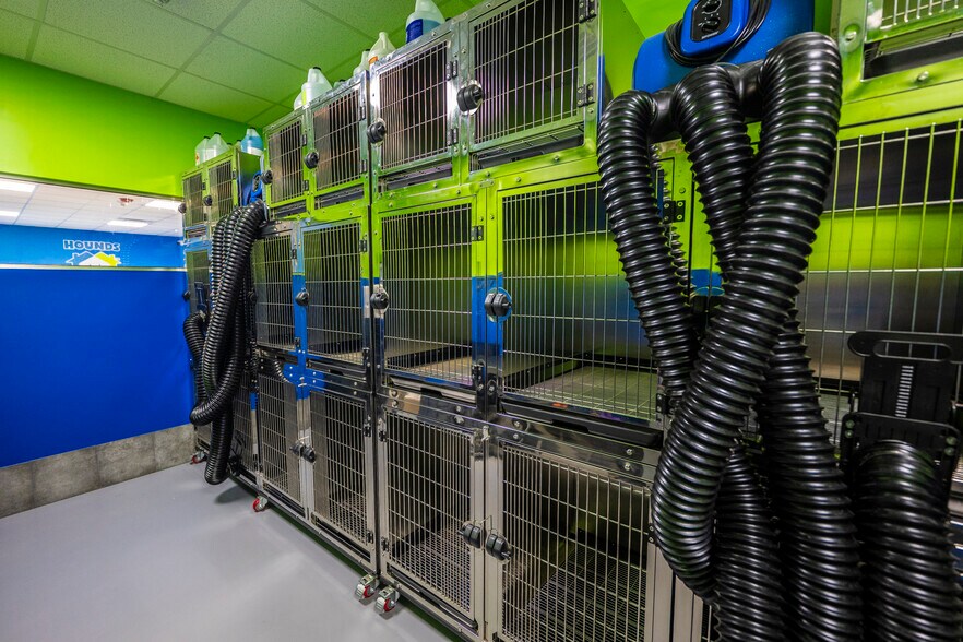 More Photos Of 5149 Powerline Rd, Fort Lauderdale Storefront For Sale