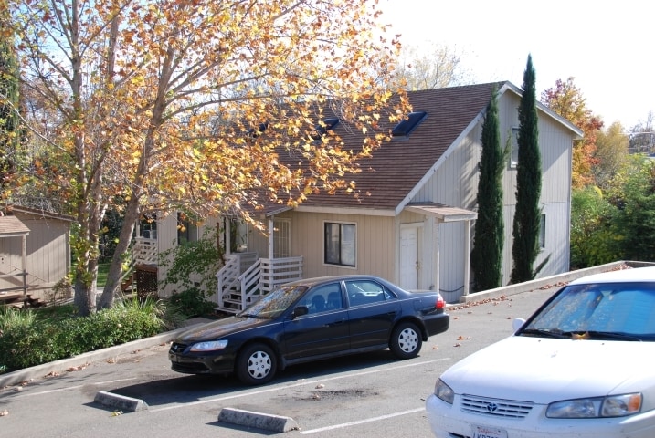 More Photos Of 2115-2135 Waldon St, Redding Apartments For Sale