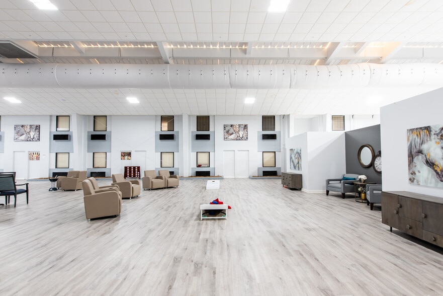 More Photos Of 1760 Plantside Dr, Louisville Assisted Living For Sale
