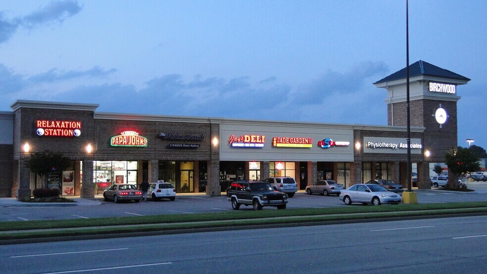 More Photos Of 3750 Virginia Beach Blvd, Virginia Beach General Retail For Lease
