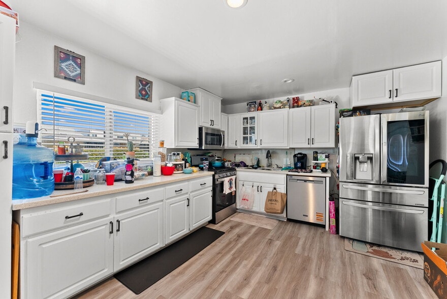 More Photos Of 829 11th St, Imperial Beach Apartments For Sale